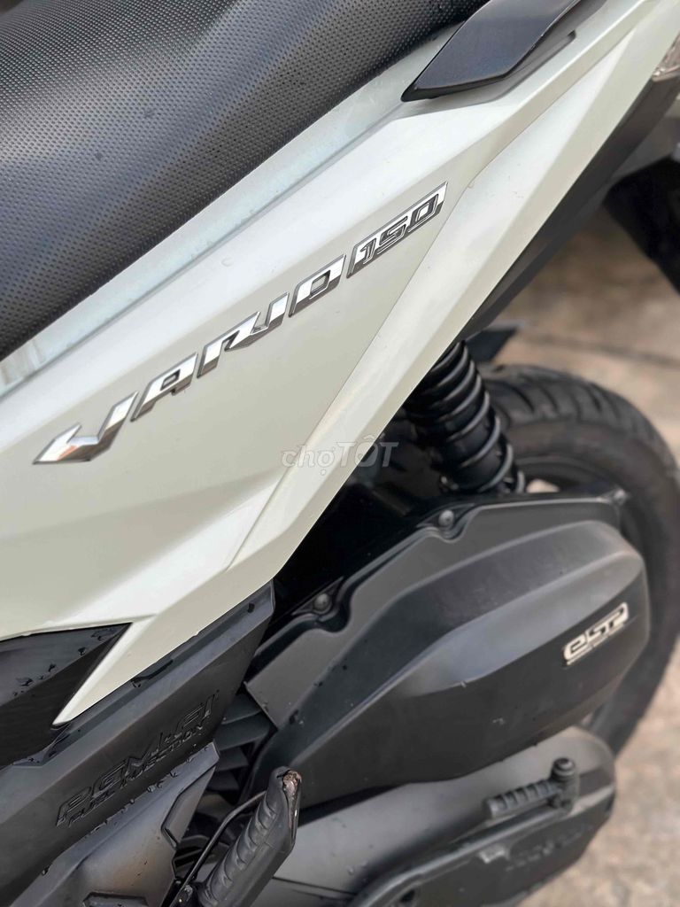 Var 2017 Zin còn sổ, Bao hồ sơ. Mua bán Xe máy tại Thành phố Thuận An Bình Dương được đăng bởi Quân Anh Phạm hình 8