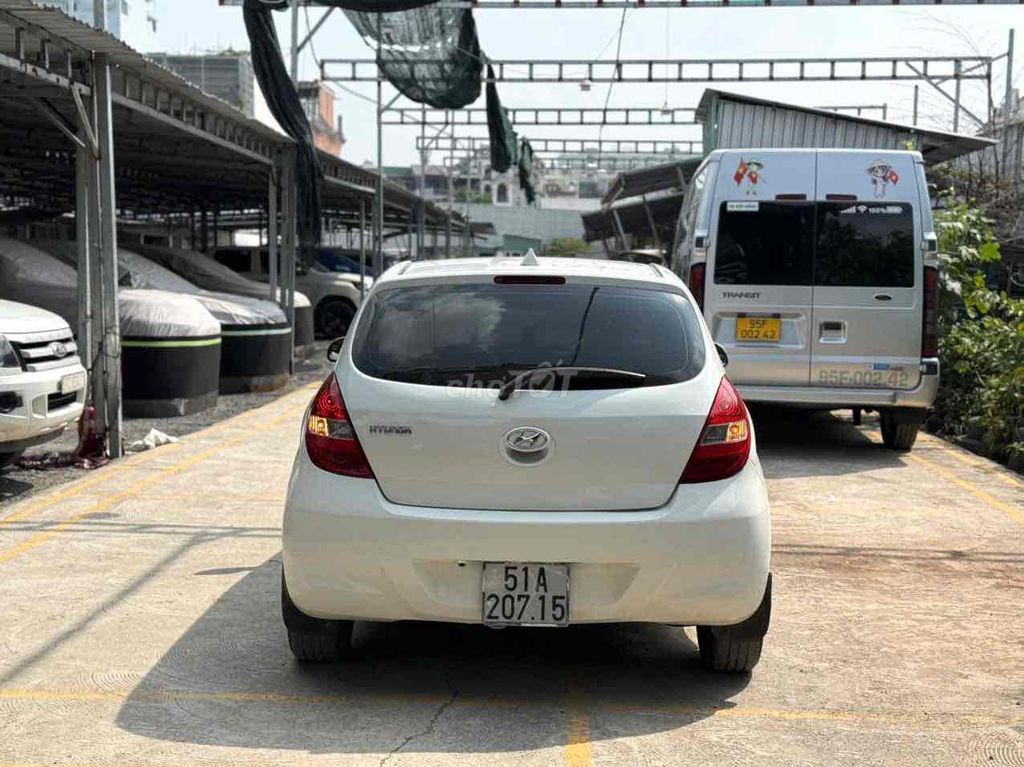 HUYNDAI I20 2011 TỰ ĐỘNG ,XE RẤT ĐẸP. Mua bán Ô tô tại Quận Bình Tân Tp Hồ Chí Minh được đăng bởi XUÂN DUY AUTO hình 6