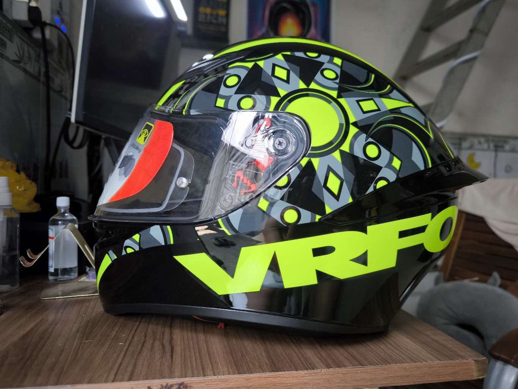 Nón agv k1 like new sẵn pinlock size M