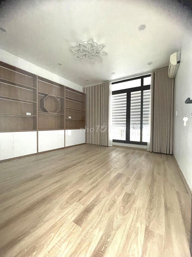 CHO THUÊ NHÀ RIÊNG PHỐ KHƯƠNG TRUNG, TX. 35M2, 4T. ÔTÔ ĐỖ CỬA, Ở&KD 