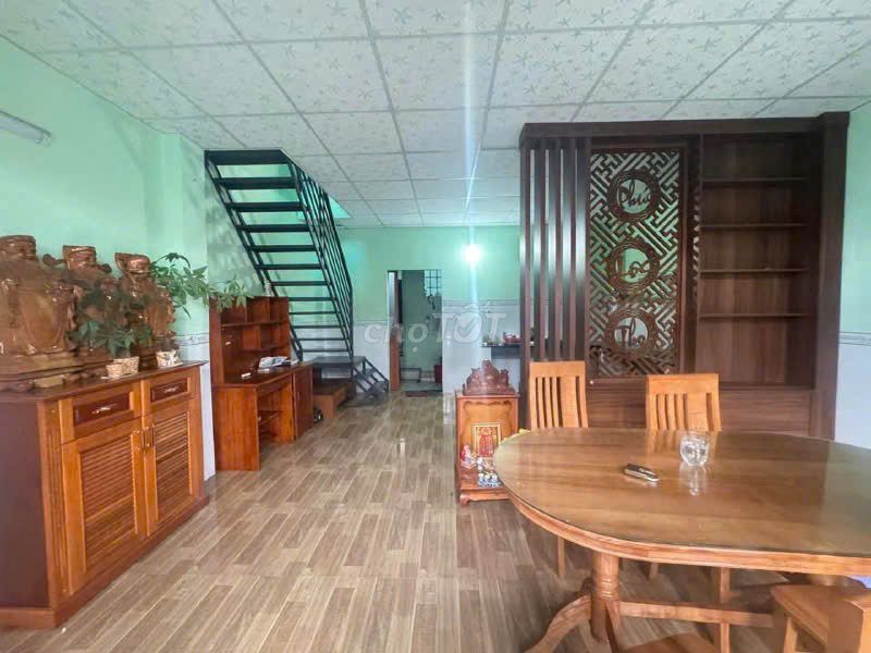 BÁN NHÀ NGAY CÔNG AN PHƯỜNG TRẢNG DÀI 80M2 GIÁ 2 TỶ 790