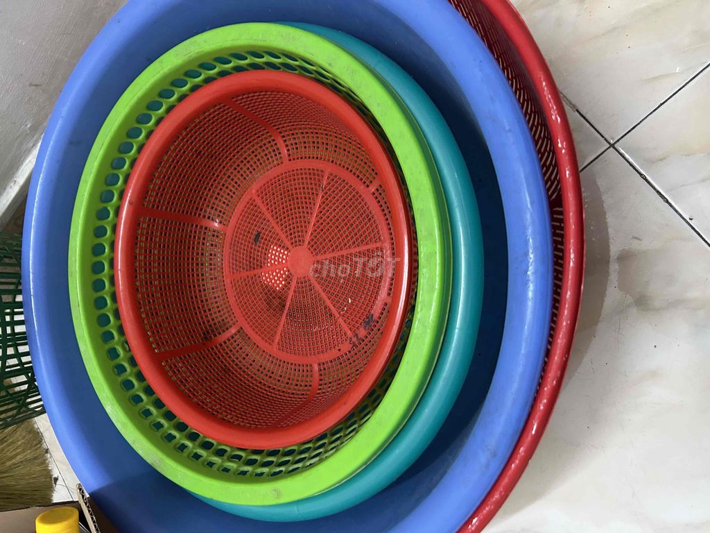 Rổ nhựa đựng đồ rửa rau củ. Mua bán Nội thất, đồ gia dụng khác tại Quận Cầu Giấy Hà Nội được đăng bởi Nguyễn Thu Hằng hình 1