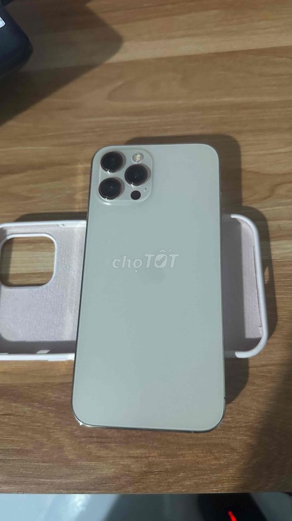 Ip 12prm 256GB Vàng Full chức năng pin100 bỏ màn. Mua bán Điện thoại tại Quận Cái Răng Cần Thơ được đăng bởi Nghĩa Nguyễn hình 1