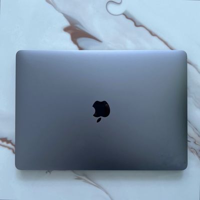 MacBook Pro 13 inch M1 2020 8CPU 8GPU 8GB/256GB