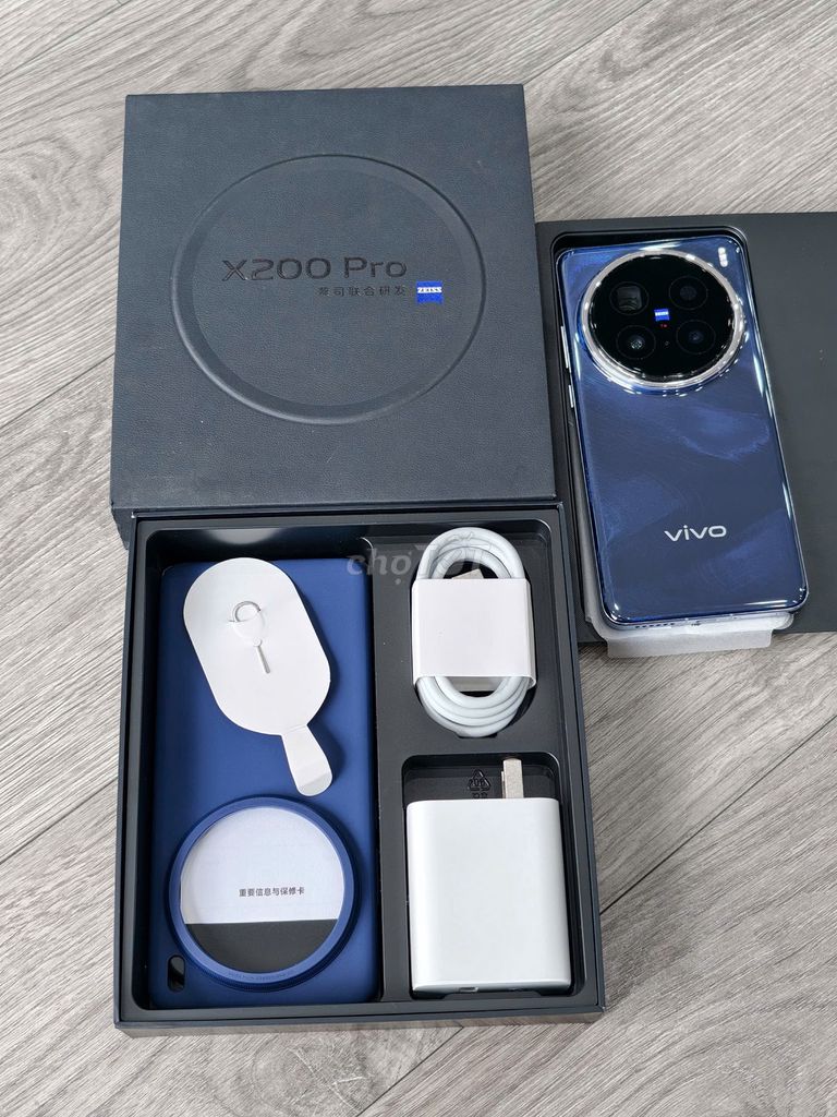Vivo X200 Pro 512GB Xanh 99% full box X200 Pro. Mua bán Điện thoại tại Quận Đống Đa Hà Nội được đăng bởi Chung Trần Mobile hình 1