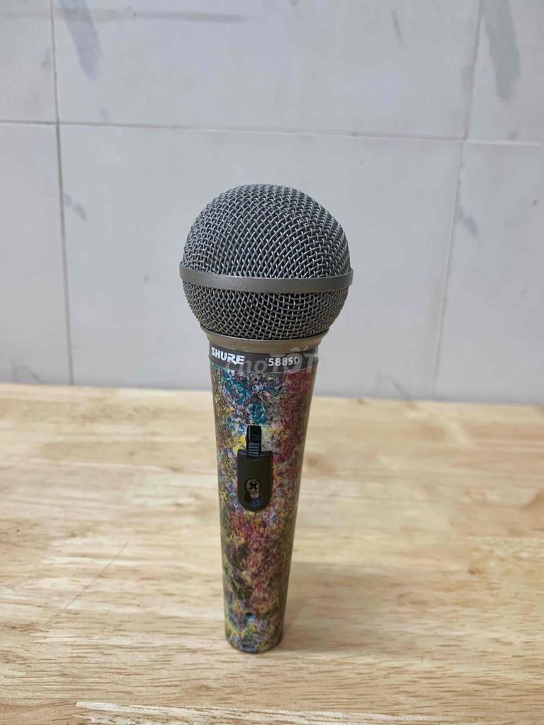 Microphone Shure 588SD Đa sắc. Mua bán Tivi, Âm thanh tại Thành phố Thủ Đức Tp Hồ Chí Minh được đăng bởi Le Thuy hình 1