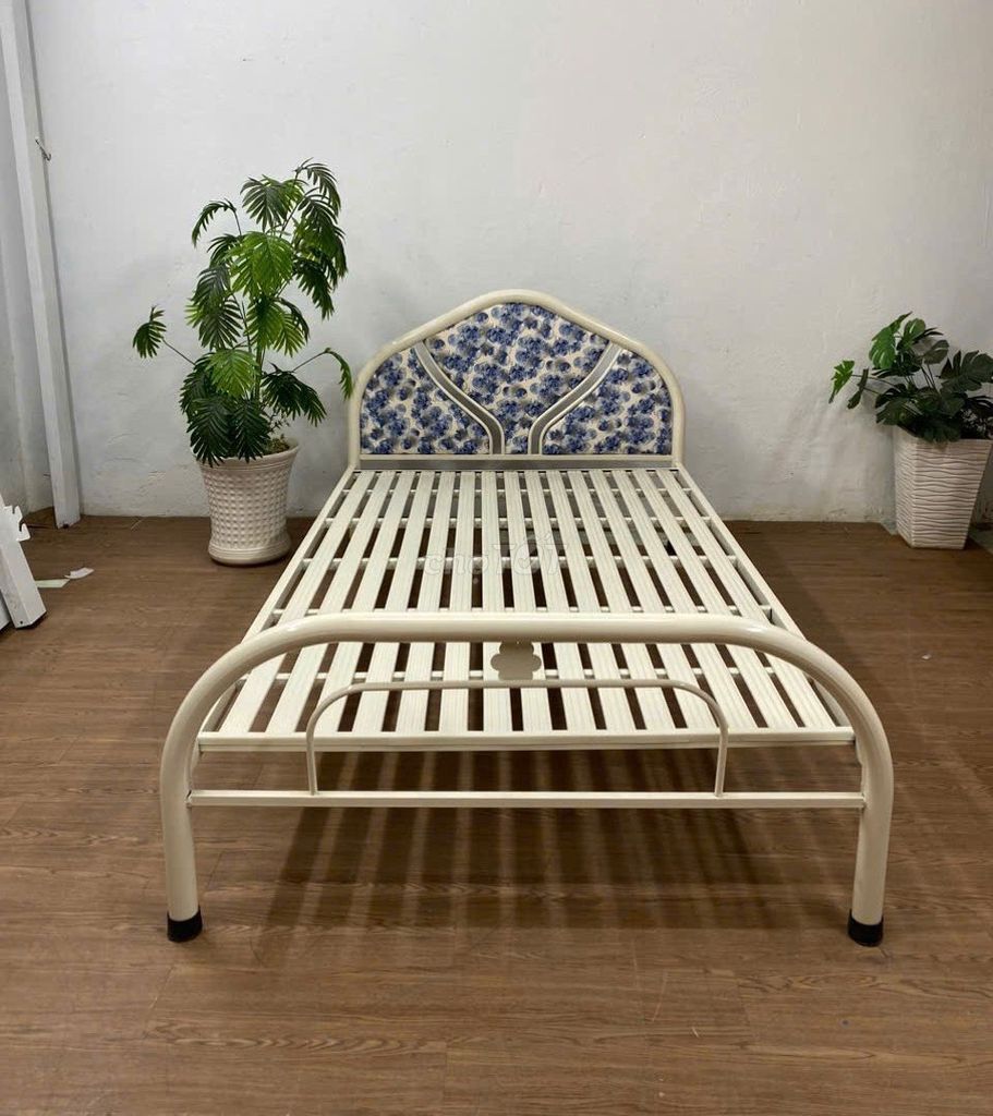 Giường Sắt Giường Sắt Giường Sắt Giường Sắt. Mua bán Giường, chăn ga gối nệm tại Thành phố Tân An Long An được đăng bởi Xưởng Nội Thất Sài Gòn  hình 1