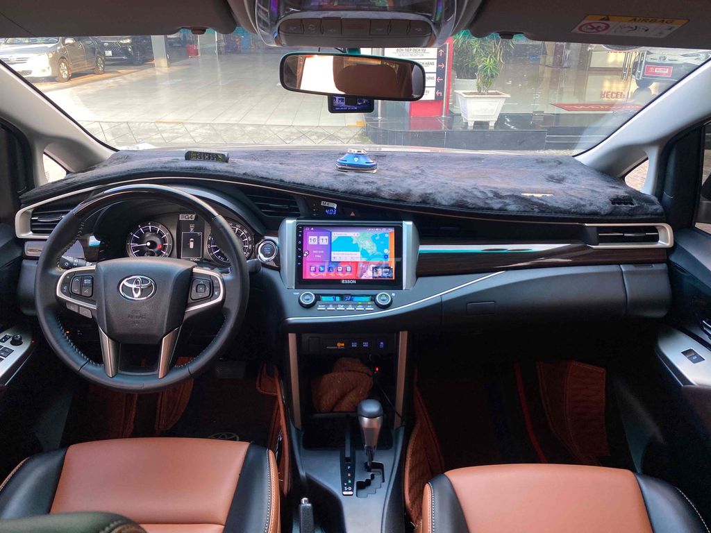 Toyota Innova 2023 2.0G 9700km. Mua bán Ô tô tại Thành phố Thủ Đức Tp Hồ Chí Minh được đăng bởi Hào Toyota  hình 14