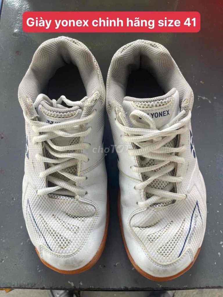 Giày yonex chinh hãng size 41