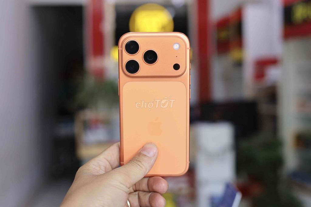 iPhone 17 Pro 256GB Sạc 70l - BH 27/1/2027. Mua bán Điện thoại tại Huyện Đức Trọng Lâm Đồng được đăng bởi Mạnh Mobile hình 1