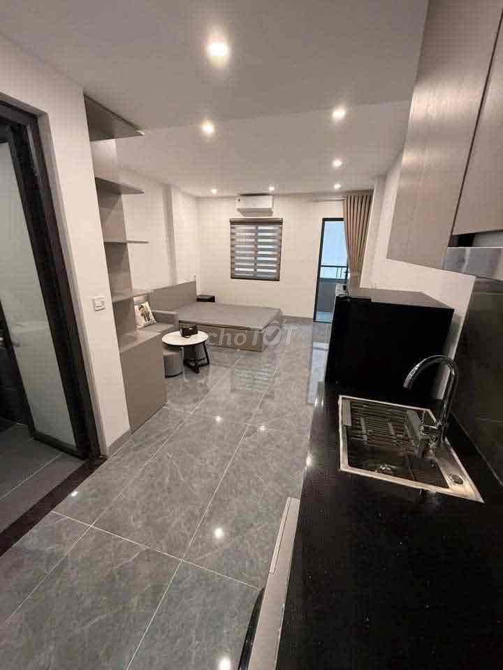 Studio Ban công Rộng 35m2 ngay Ngã Tư 7 Hiền- Sân Bay - Nhà Ga T3