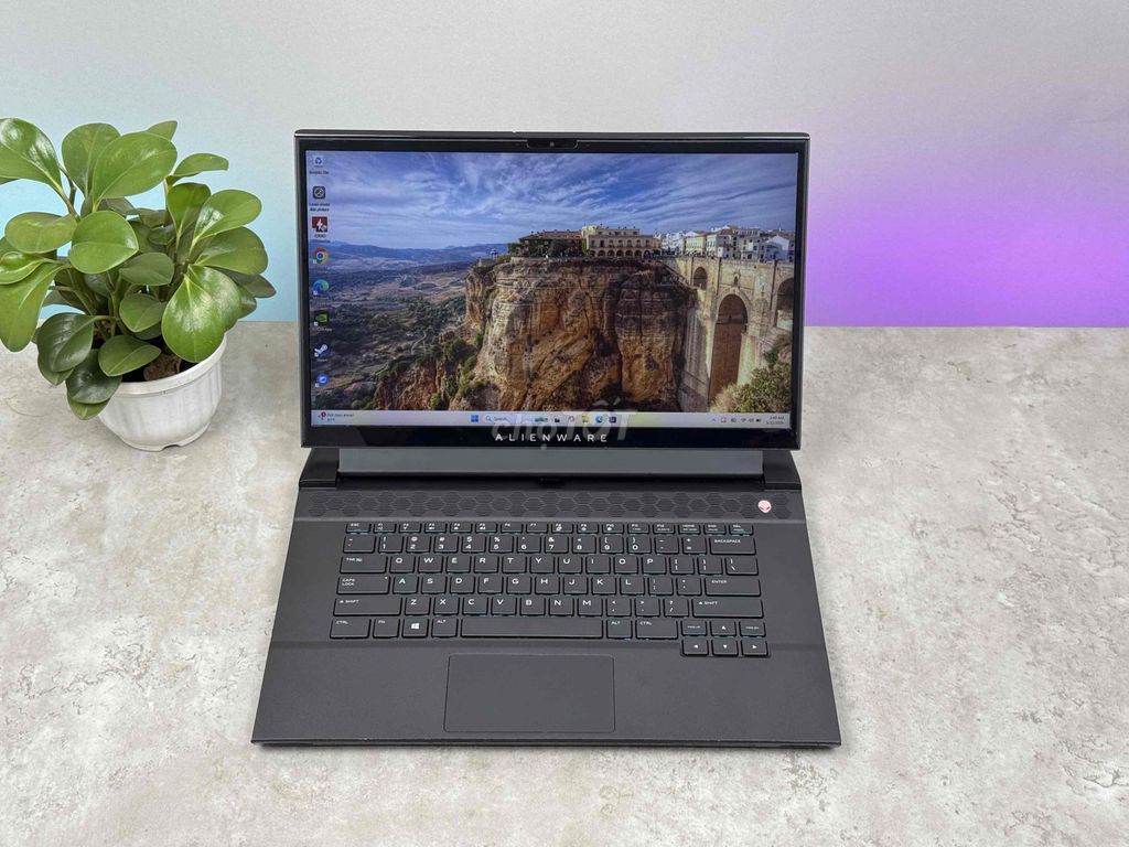 Alienware M15 R3 i7 RTX 2060 15.6 144hz 16GB/256GB. Mua bán Laptop tại Thành phố Thủ Đức Tp Hồ Chí Minh được đăng bởi Nguyễn Đức Tính hình 1