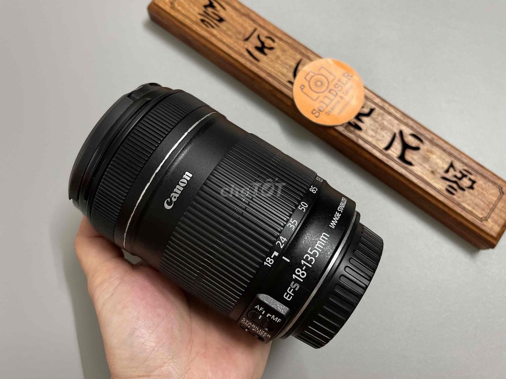 Canon 18-135 IS đẹp