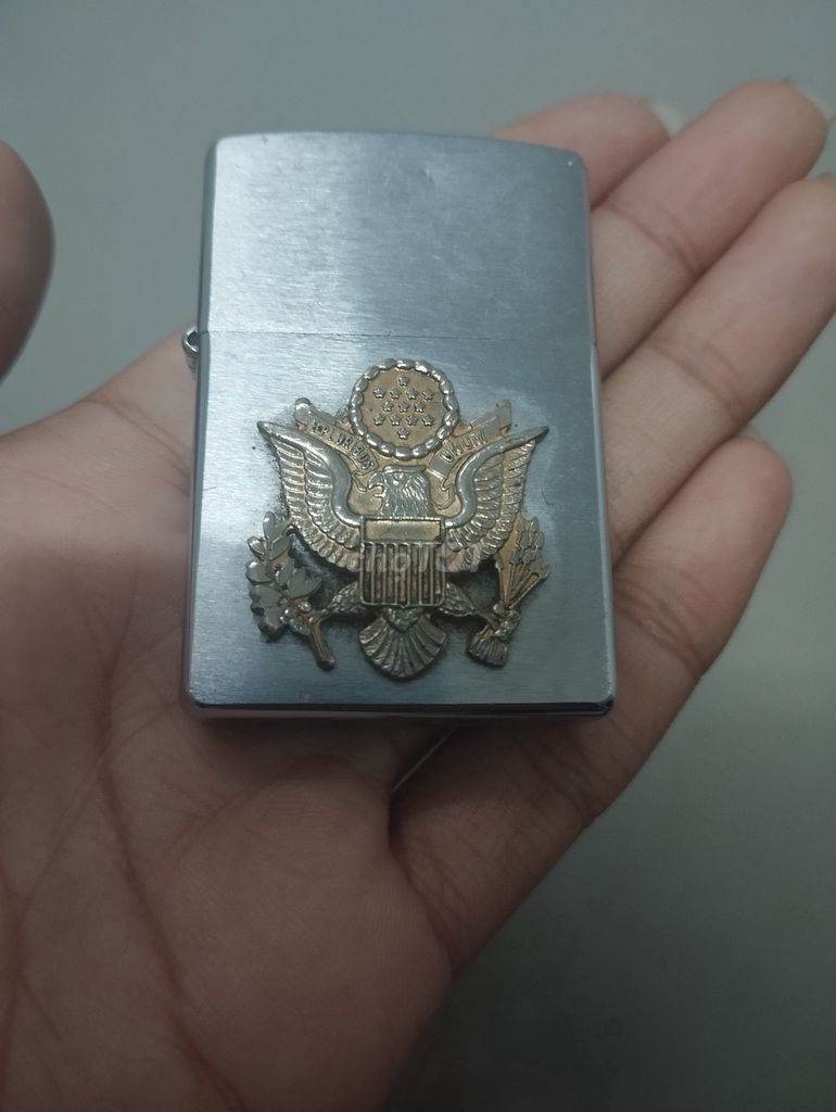 Bán bật lửa Zippo 2005 giá rẻ