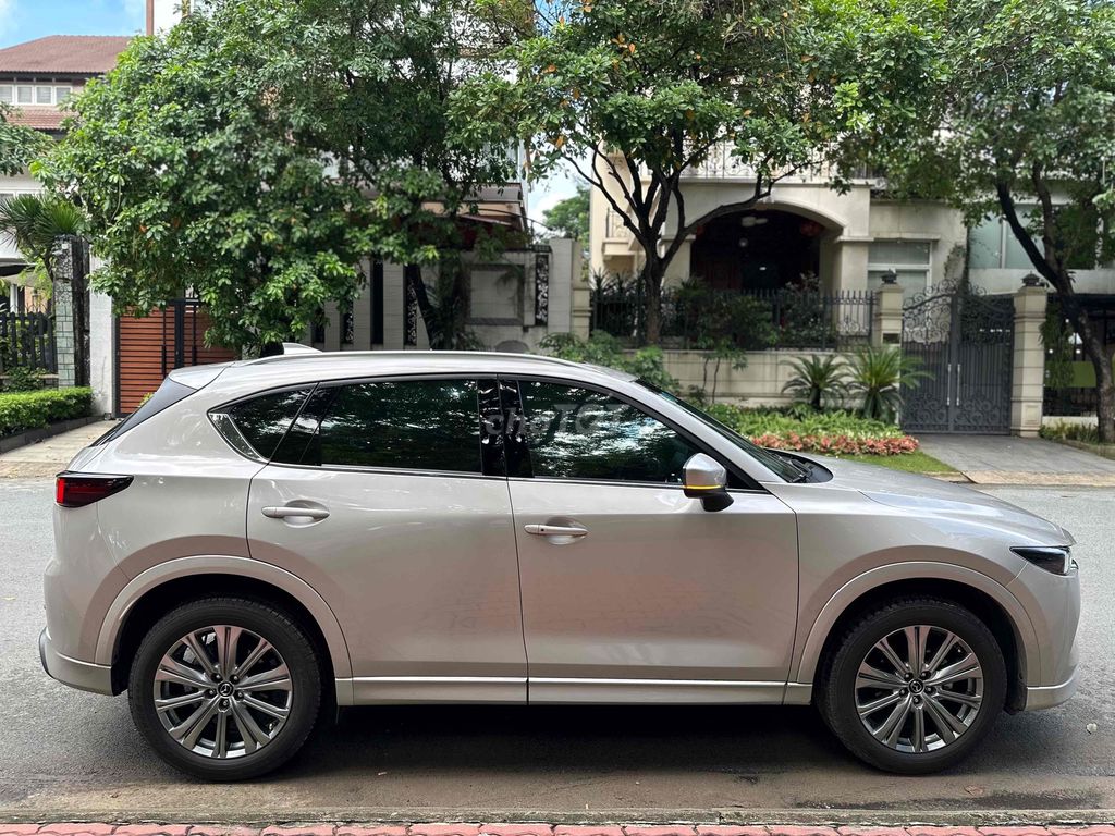 Mazda CX 5 2024 Premium Exclusive 2.0 AT - 6000 km. Mua bán Ô tô tại Thành phố Vũng Tàu Bà Rịa - Vũng Tàu được đăng bởi phúc hình 5