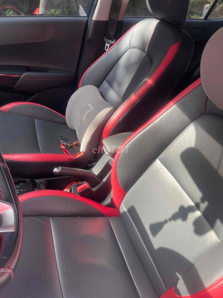 Kia Morning GT Line 2023 Зеленый 27210 км