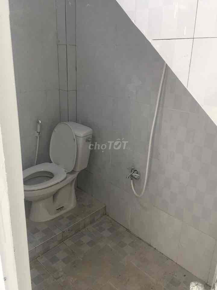 NHÀ CHO THUÊ. Cho thuê phòng trọ tại Thành phố Thủ Đức Tp Hồ Chí Minh được đăng bởi Phạm Thị Hà hình 3