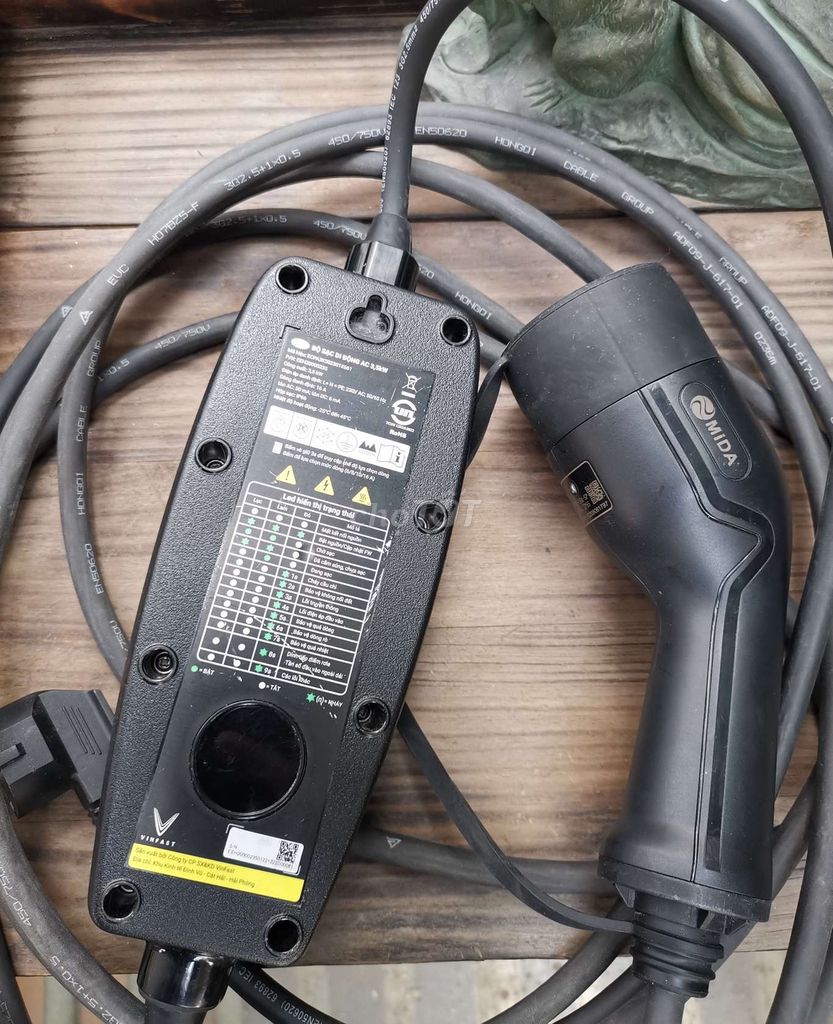 Bộ sạc xách tay chính hãng VinFast 3.5KW. Mua bán Phụ tùng xe tại Quận Hai Bà Trưng Hà Nội được đăng bởi DUYKHANH5445 hình 3