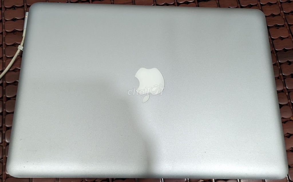 Apple MacBook Pro 13-inch 16GB/256GB. Mua bán Laptop tại Quận 8 Tp Hồ Chí Minh được đăng bởi Huynh hình 1
