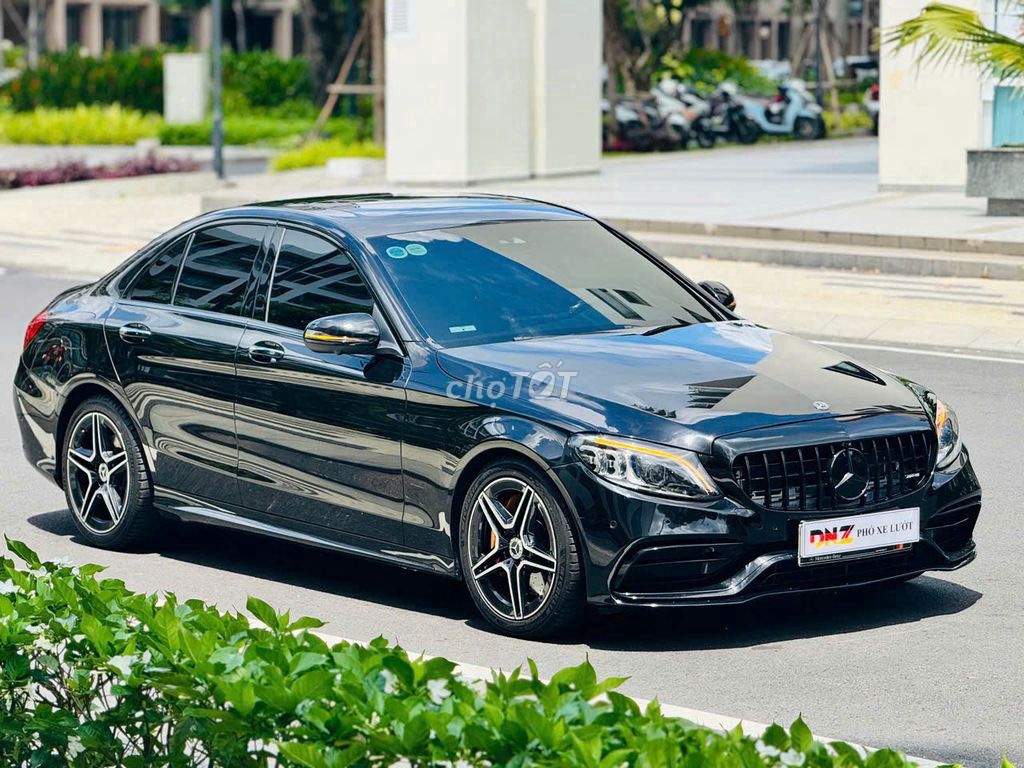 Mercedes Benz C300 2019 - Màu Đen. Mua bán Ô tô tại Quận 7 Tp Hồ Chí Minh được đăng bởi Cherry hình 5