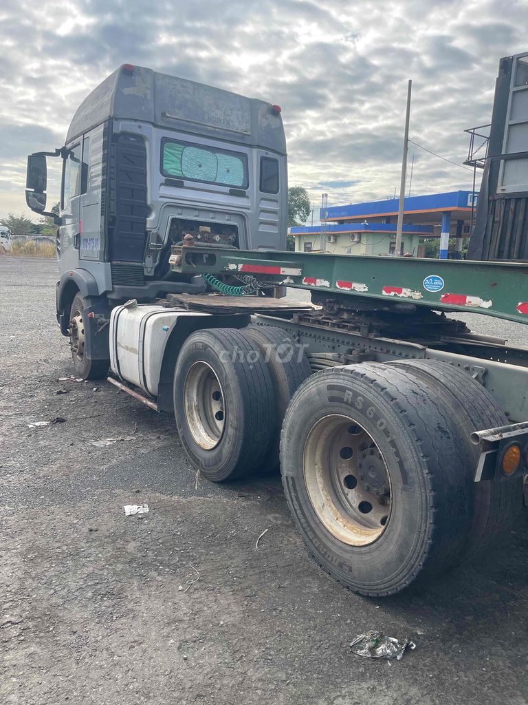 đầu kéo. Mua bán Xe tải, xe ben tại Huyện Bàu Bàng Bình Dương được đăng bởi huy bình dương hình 12