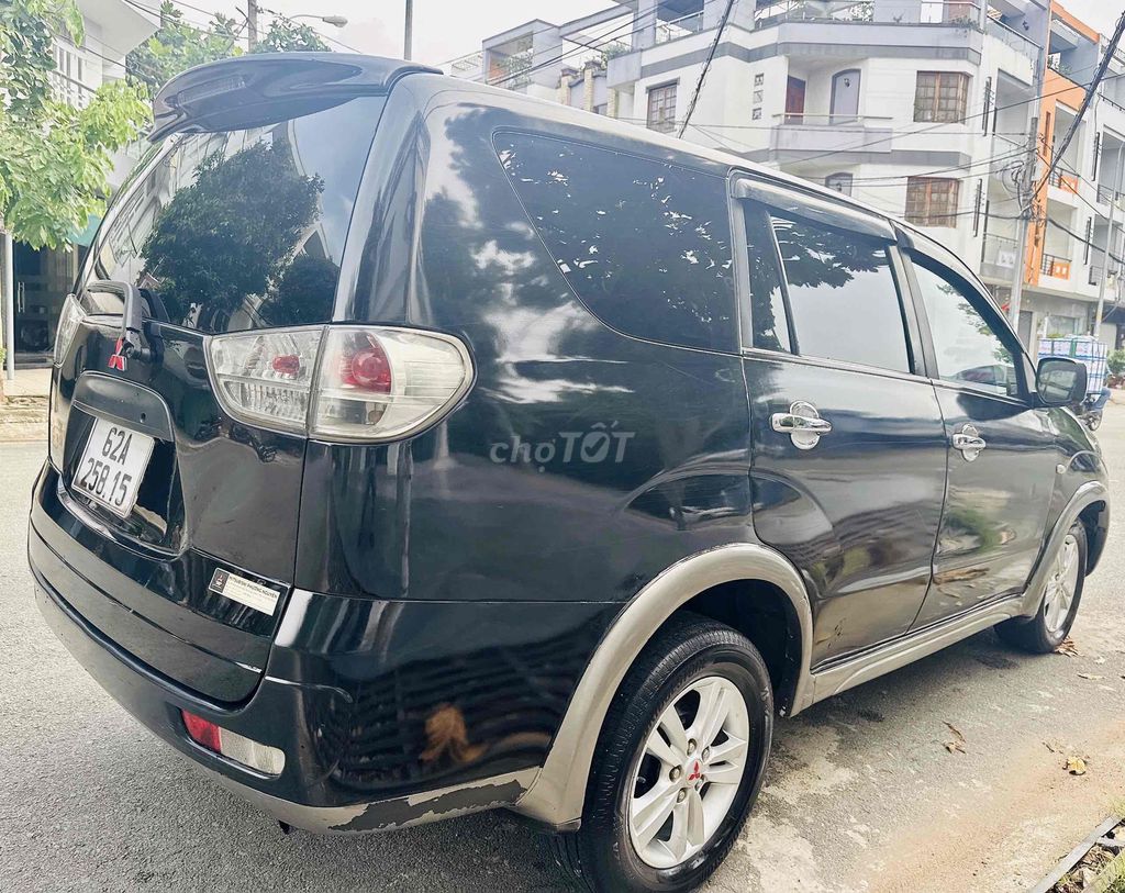 Mitsubishi Zinger 2009 GLS 2.4 MT 8 CHỖ RỘNG RÃI. Mua bán Ô tô tại Huyện Bình Chánh Tp Hồ Chí Minh được đăng bởi Anh Khanh hình 11