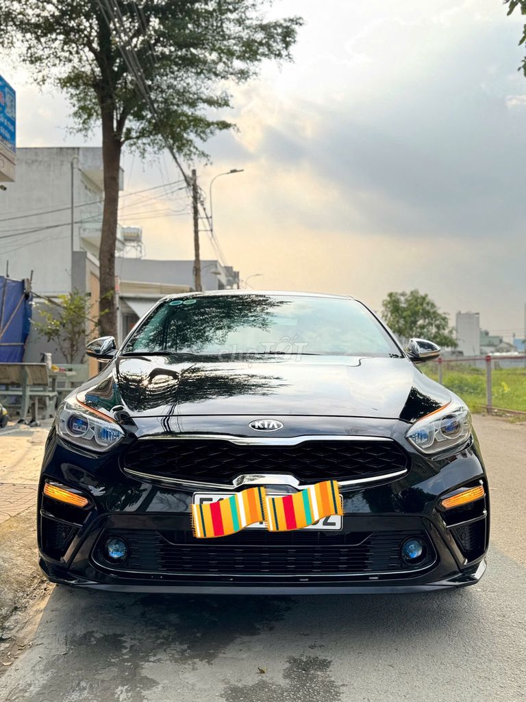 Kia Cerato 2019 Deluxe 1.6 AT 45.000 km. Mua bán Ô tô tại Quận 3 Tp Hồ Chí Minh được đăng bởi Nguyễn Thanh Hưng hình 4