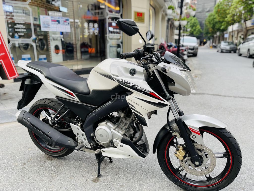 yamaha FZ 150CC MÀU TRẮNG  MÁY CHẤT NĂM 2018. Mua bán Xe máy tại Quận Nam Từ Liêm Hà Nội được đăng bởi VIỆT ANH hình 4