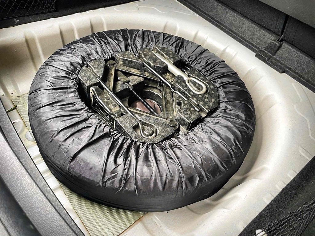 MG MGZS 2024 Standard 1.5 AT 2WD - 20000 km. Mua bán Ô tô tại Quận Cầu Giấy Hà Nội được đăng bởi Thái Hoàng Long Auto hình 7