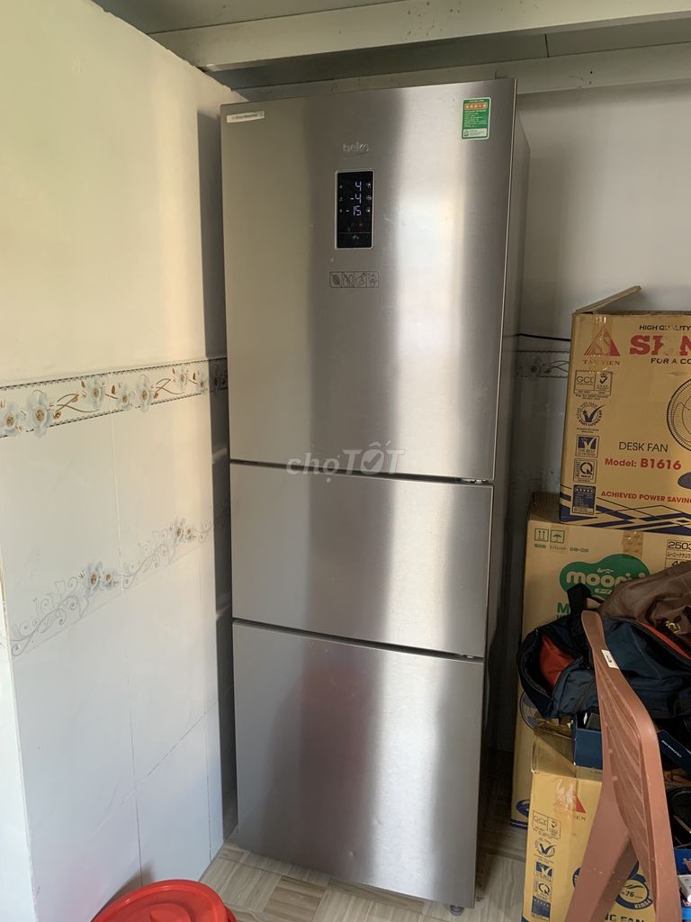 Dọn nhà thanh lý tủ Beko 3 ngăn. Mua bán Tủ lạnh tại Quận 7 Tp Hồ Chí Minh được đăng bởi Kts Nguyen hình 1