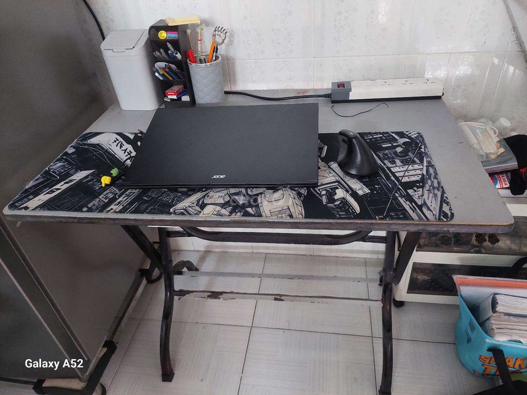Bàn xếp chân sắt . Mua bán Bàn ghế tại Quận 7 Tp Hồ Chí Minh được đăng bởi Thiên Tân hình 1