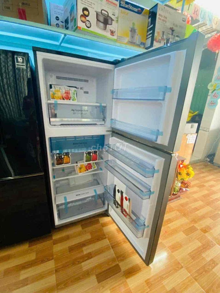 Tủ lạnh Panasonic inverter 326l