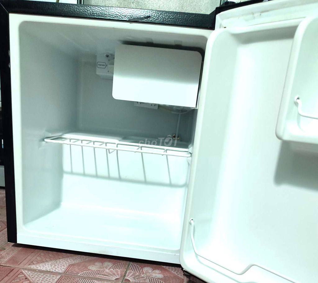 Tủ lạnh mới 95% bao sài bao đổi 30 ngày BH 6 tháng
