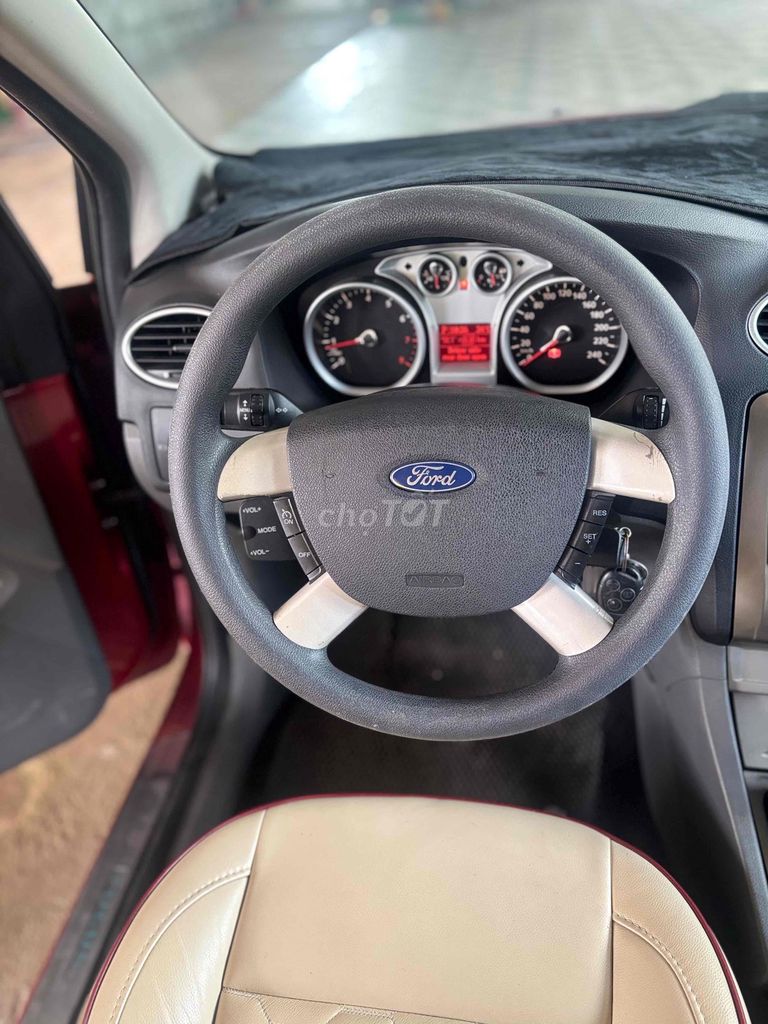 Ford Focus  số tự độg 2012 - 90000 km. Mua bán Ô tô tại Huyện Cẩm Mỹ Đồng Nai được đăng bởi Quân car Đn hình 6