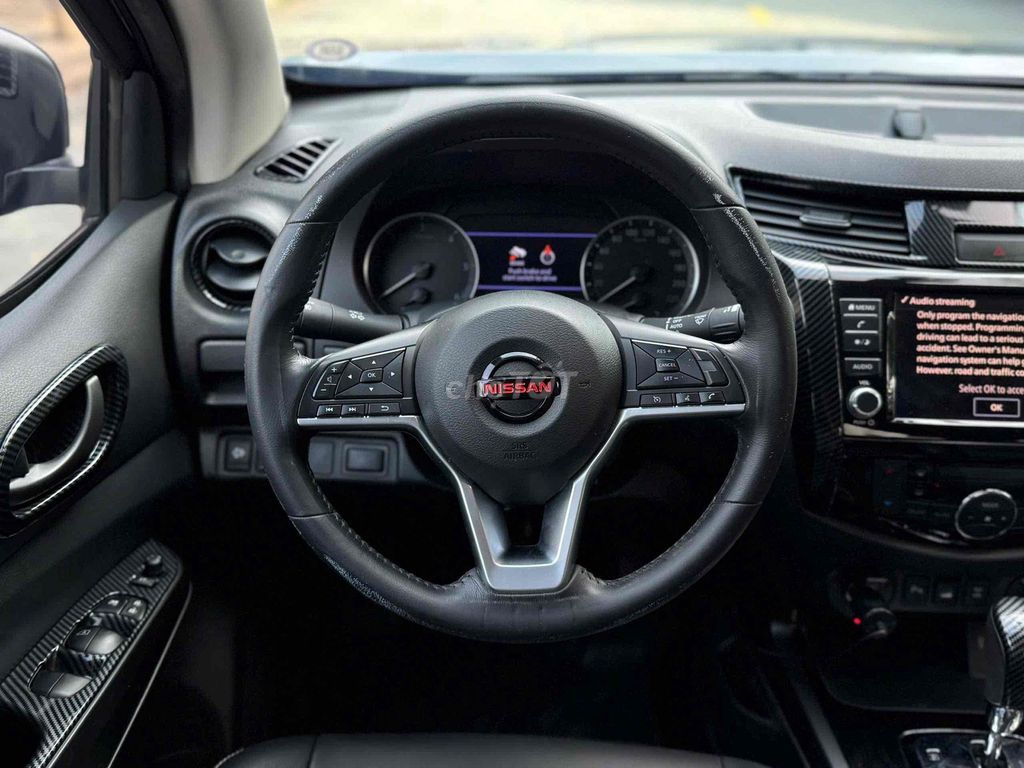Nissan Navara 2023 Pro-4X 2.3 AT 4WD - 29000 km. Mua bán Ô tô tại Quận Tân Phú Tp Hồ Chí Minh được đăng bởi Thuý Thanh hình 3