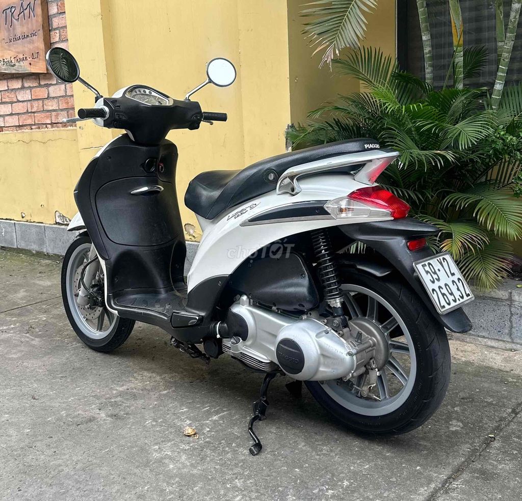 Liberty Fi đẹp, máy êm thì thầm bao vọt biển SG. Mua bán Xe máy tại Quận 8 Tp Hồ Chí Minh được đăng bởi Quân  hình 4