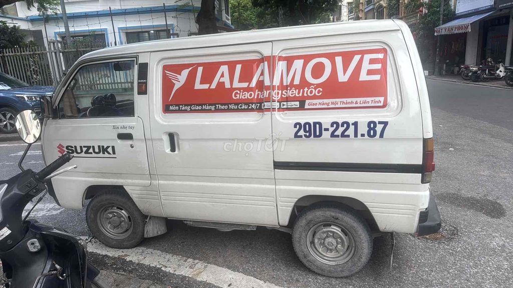 Suzuki Van ( zin )2019 chính chủ cần bán gấp. Mua bán Ô tô tại Quận Hoàng Mai Hà Nội được đăng bởi đào dũng hình 1