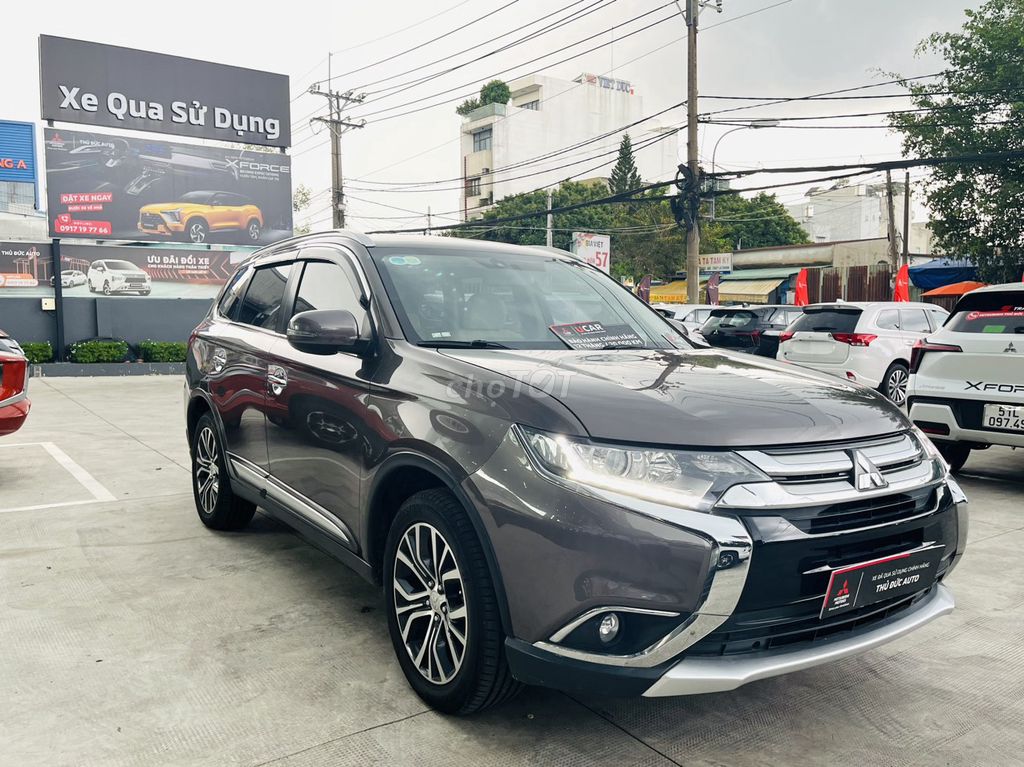 Mitsubishi Outlander 4WD 2018 NÂU - ODO 52157 km