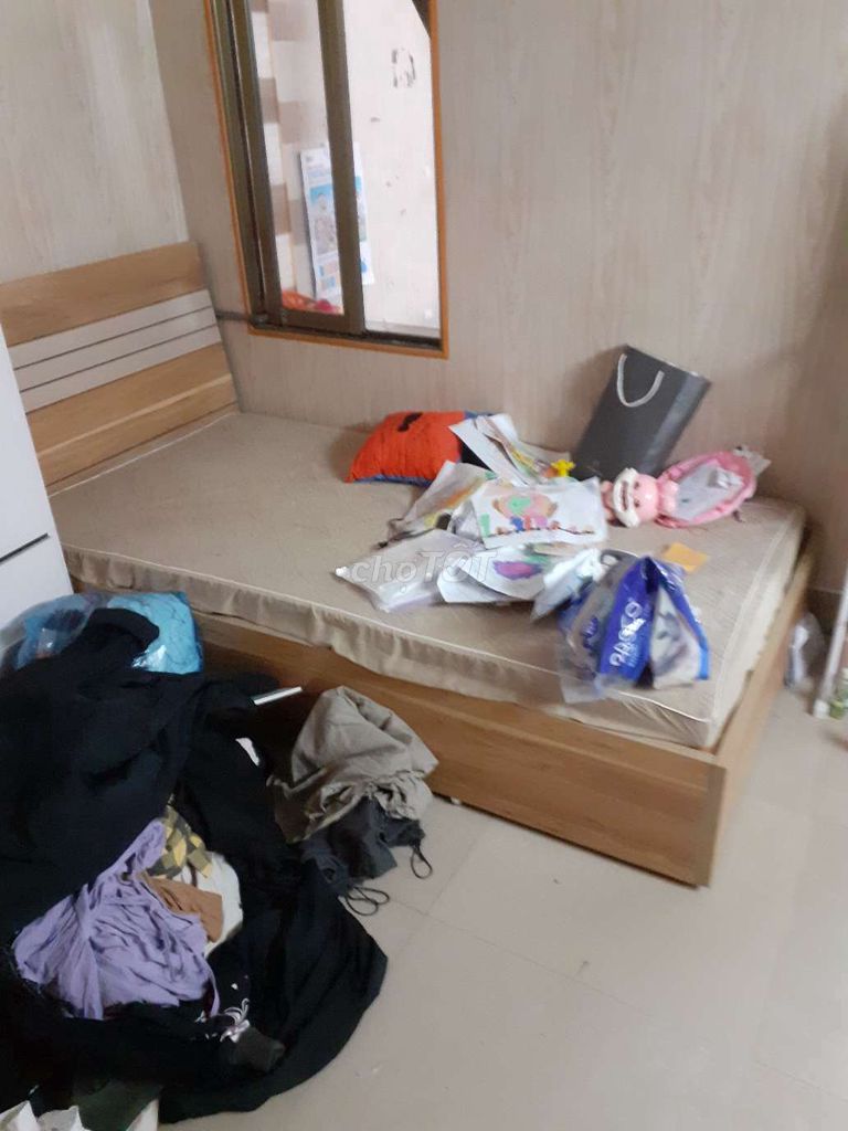 Giường ngủ 1.2m x 1.9m. Mua bán Giường, chăn ga gối nệm tại Quận Hồng Bàng Hải Phòng được đăng bởi le hung hình 1
