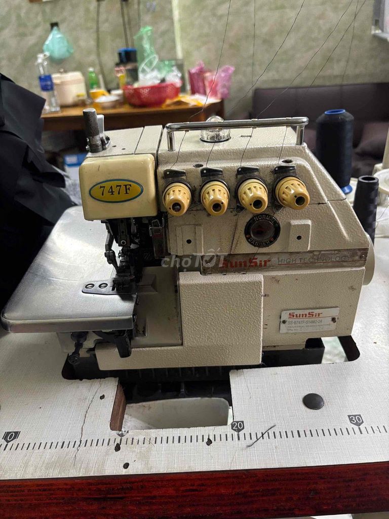 Máy vắt sổ SunSir 747F 4 chỉ. Mua bán Đồ chuyên dụng, Giống nuôi trồng tại Huyện Hóc Môn Tp Hồ Chí Minh được đăng bởi Trâm Anh hình 1