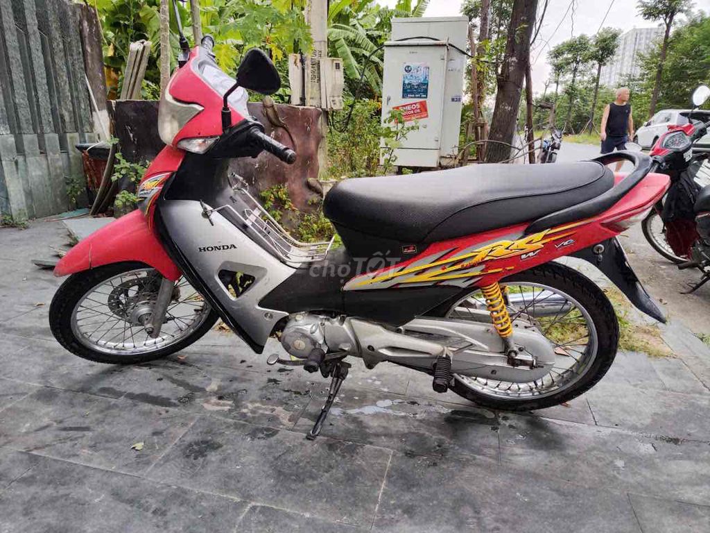 HONDA WAVE RS BIỂN HÀ NỘI, CÒN TỐT. Mua bán Xe máy tại Quận Hà Đông Hà Nội được đăng bởi Minh hình 3