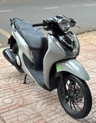 sh mode bản abs đời 2023 xe nhà. Mua bán Xe máy tại Thành phố Buôn Ma Thuột Đắk Lắk được đăng bởi LyLy