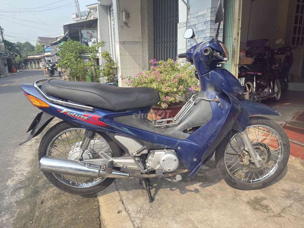 Honda Future 1 2001 синий, крутые хошиминские номера