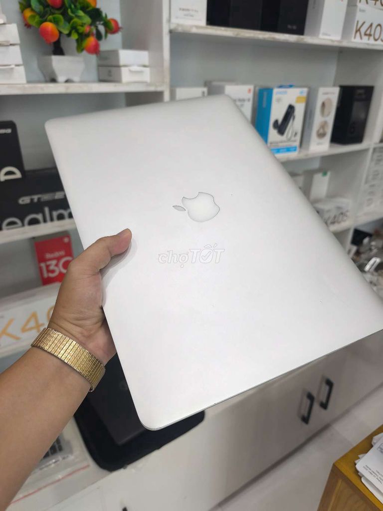 Apple Macbook Pro 2015 i7 15 inch 16GB/256GB. Mua bán Laptop tại Thành phố Sóc Trăng Sóc Trăng được đăng bởi Long hình 1