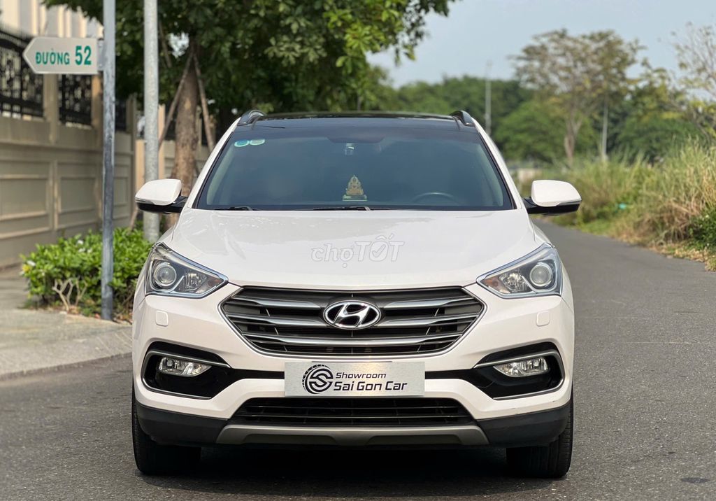 Hyundai Santa Fe 2017 2.4 AT 4 WD - 90000 km