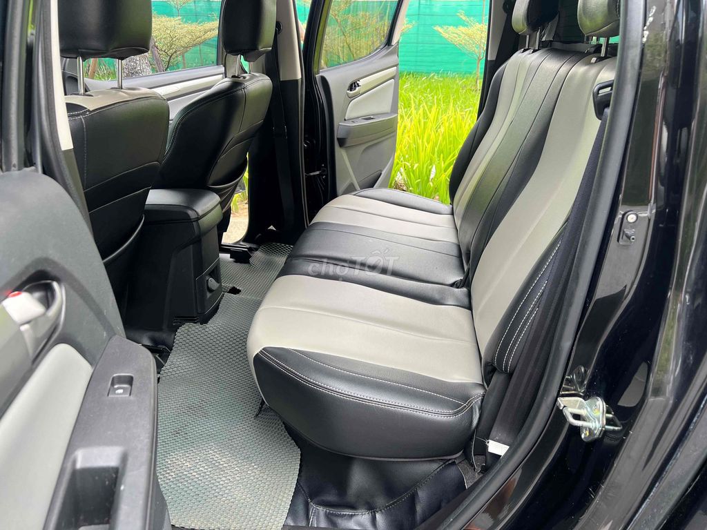 Chevrolet Colorado 2017 LT 2.5 MT 4WD - 870000 km. Mua bán Ô tô tại Quận Hà Đông Hà Nội được đăng bởi Đỗ Tiên  hình 10