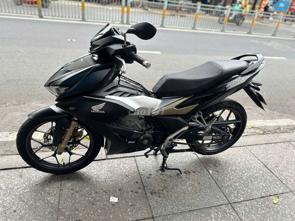 Honda winner x ABS 20 2020 mới 90% Bstp chính chủ. Mua bán Xe máy tại Quận Tân Phú Tp Hồ Chí Minh được đăng bởi Tuanduy hình 4