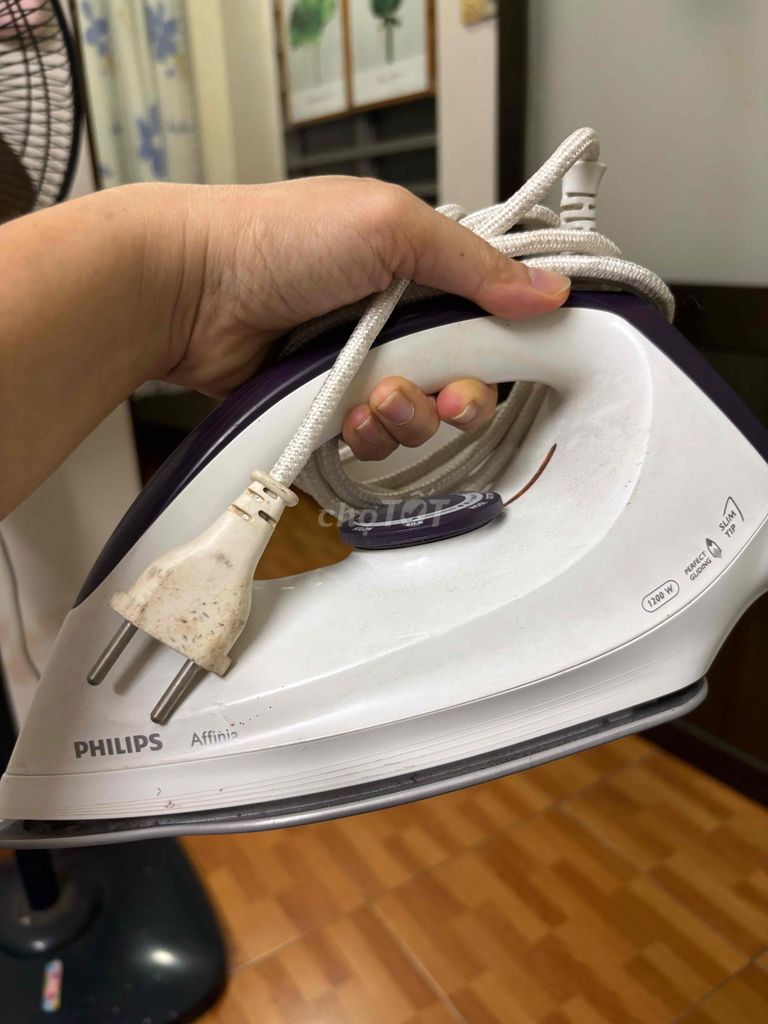 Bàn ủi khô Philips Affinia. Mua bán Nội thất, đồ gia dụng khác tại Quận 10 Tp Hồ Chí Minh được đăng bởi Lê Thị Minh Nguyệt hình 1