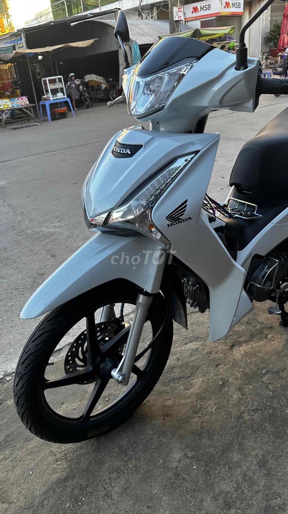 Future fi 2023 trắng đen ( hỗ trợ góp ). Mua bán Xe máy tại Huyện Chợ Mới An Giang được đăng bởi Cửa hàng xe Thiên Phước 2 hình 6