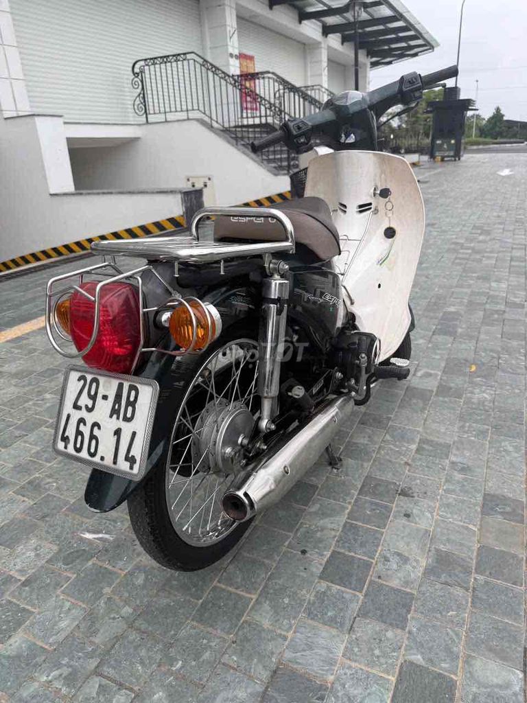 Thanh lý cúp 50cc học sinh siêu mới. Mua bán Xe máy tại Quận Bắc Từ Liêm Hà Nội được đăng bởi Hữu Nhuận hình 3